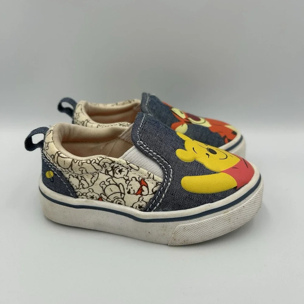 Disney Baby Winnie the Pooh Classic Baby Toddler Slip-on‎ Shoes Size 4